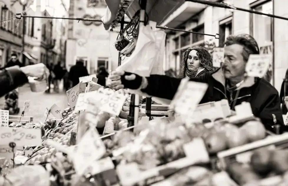 Expresiones para negociar precios y condiciones en inglés